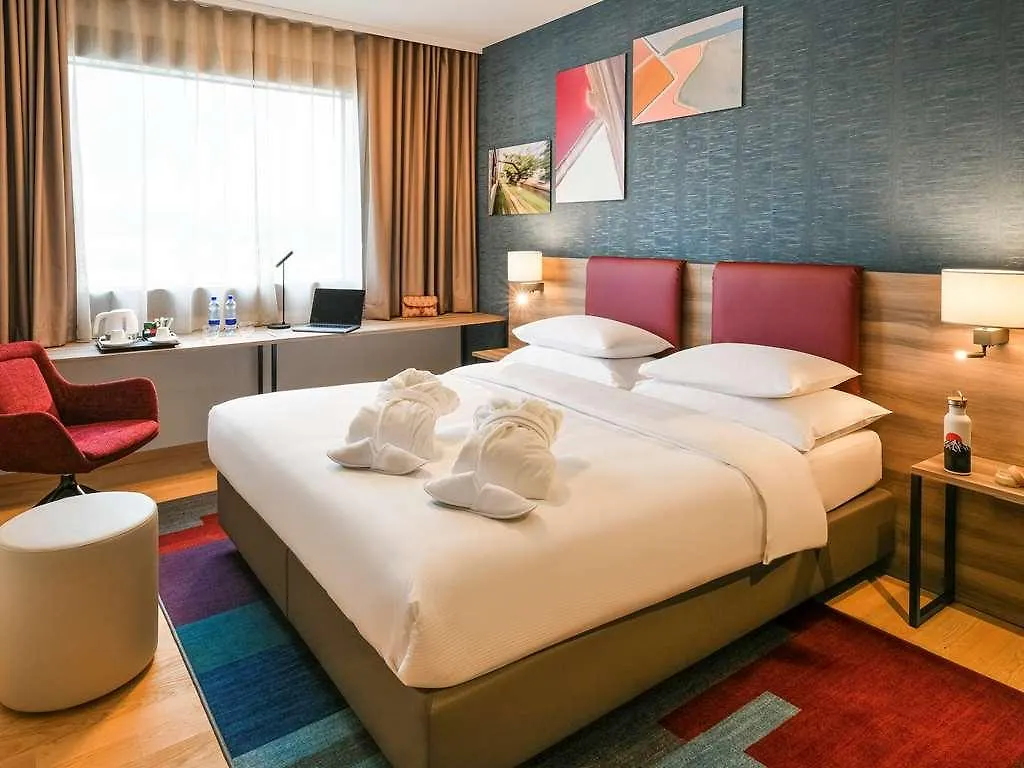 Mercure Geneva Airport Meyrin