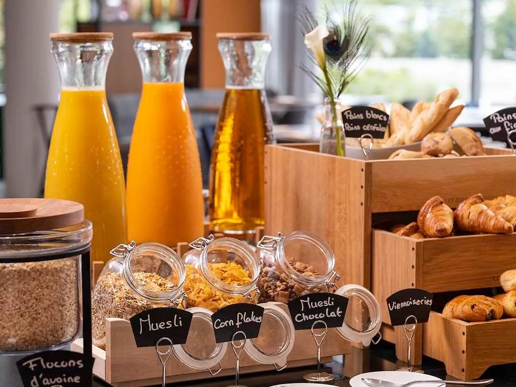 Mercure Geneva Airport Meyrin Hotel